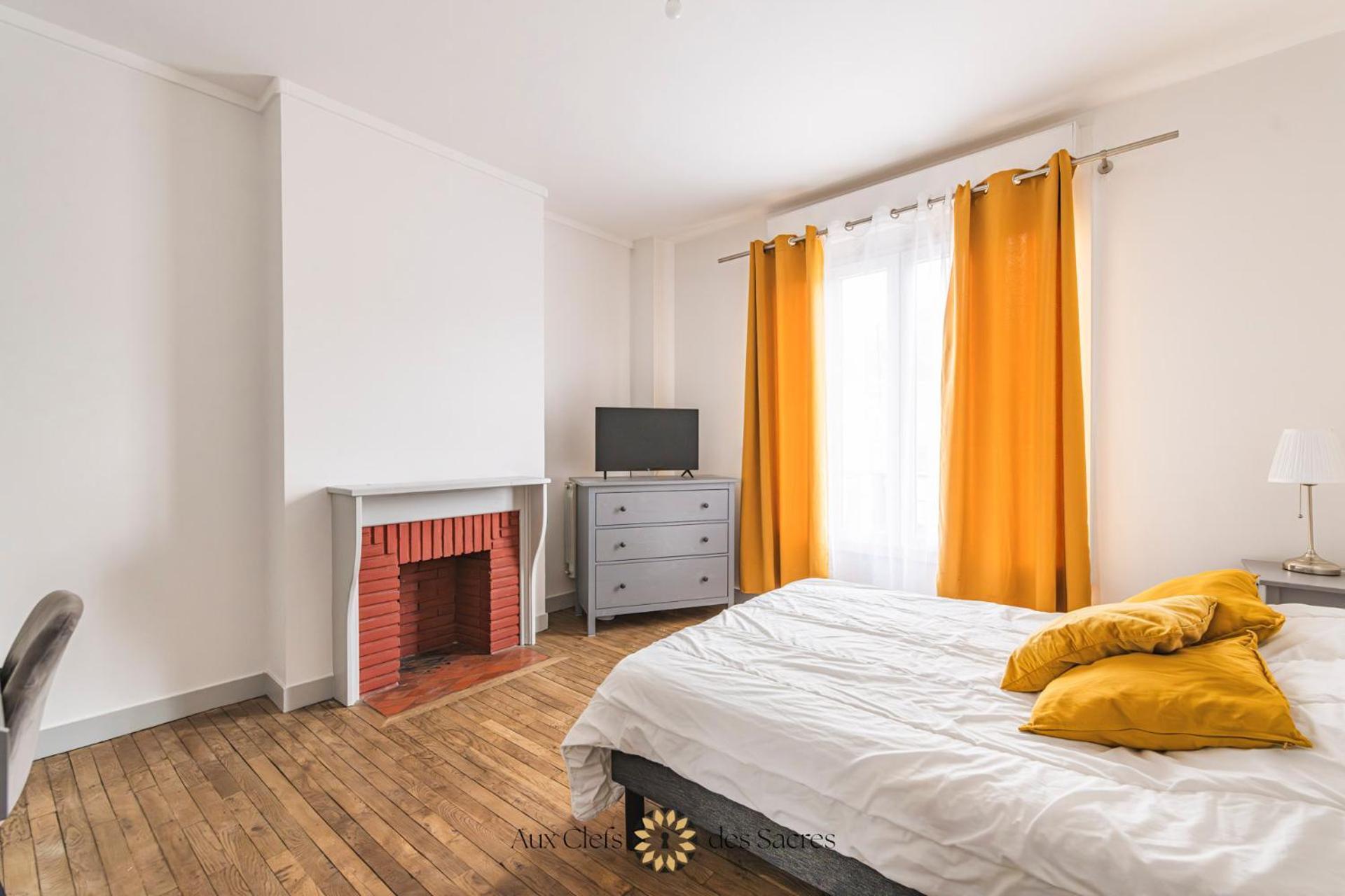 Maison De Ville Avec Cour Place Luton Reims Esterno foto