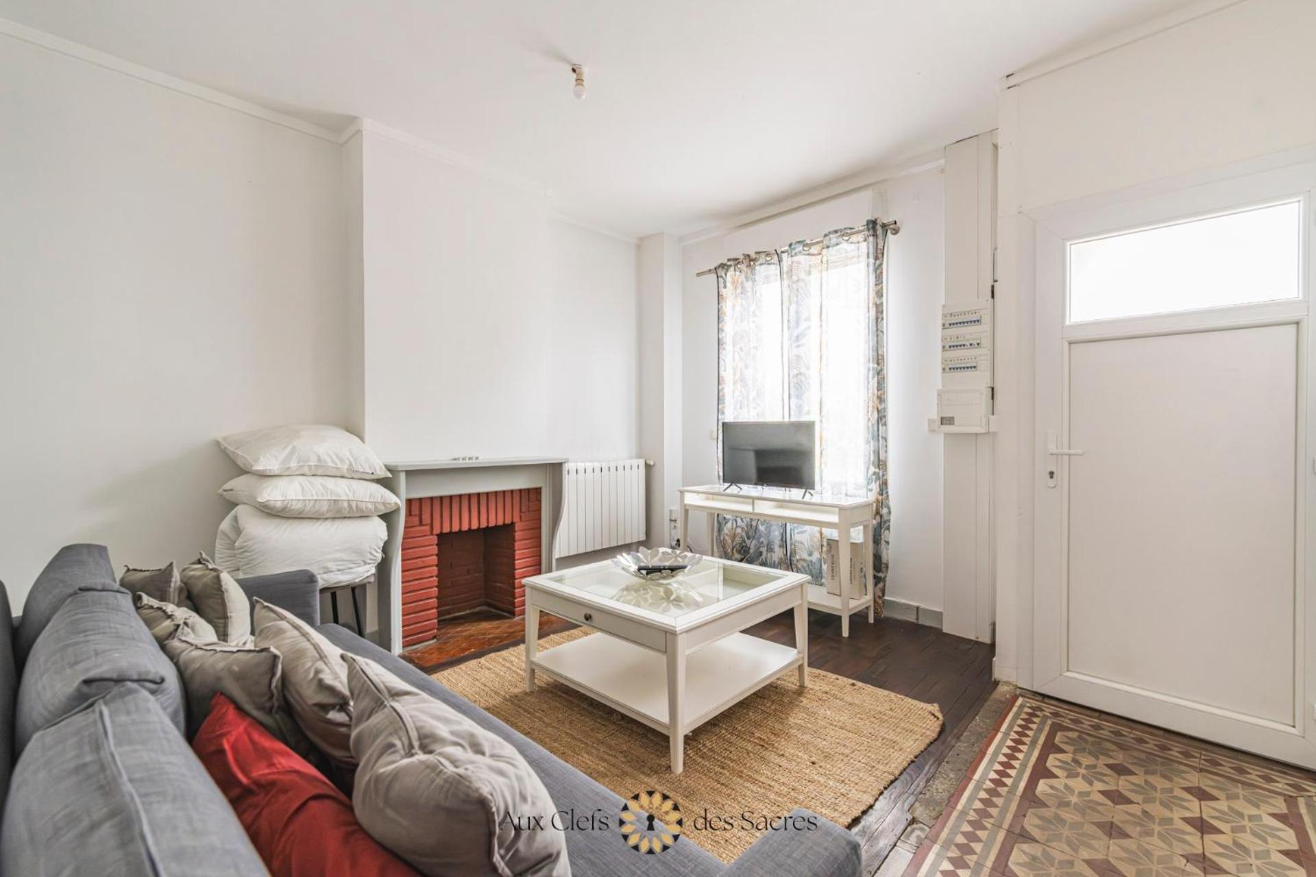 Maison De Ville Avec Cour Place Luton Reims Esterno foto